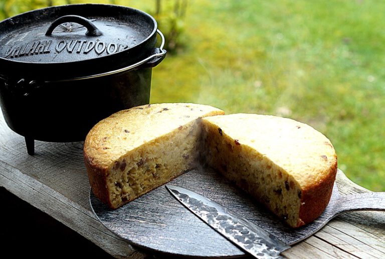 Kastenpickert aus dem Dutch Oven - Grill, BBQ und Gewürze