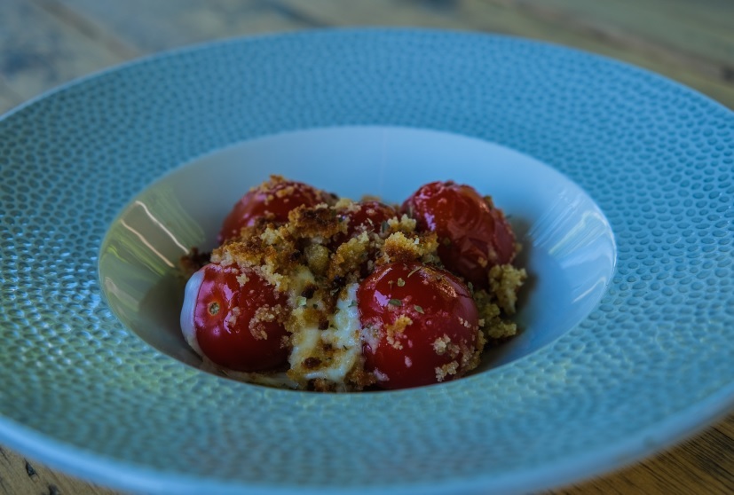 Gratinierte Tomaten mit Parmesan und Käse